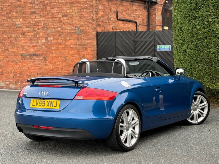 GORGEOUS AUDI TT 1.8 TFSI MANUAL CONVERTIBLE, WOW 57k GENUINE MILES, HPI CLEAR !