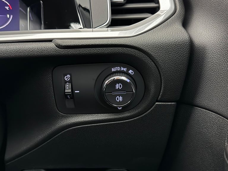 2024 Vauxhall Grandland 1.2 Turbo Ultimate 5dr Auto HATCHBACK PETROL Automatic