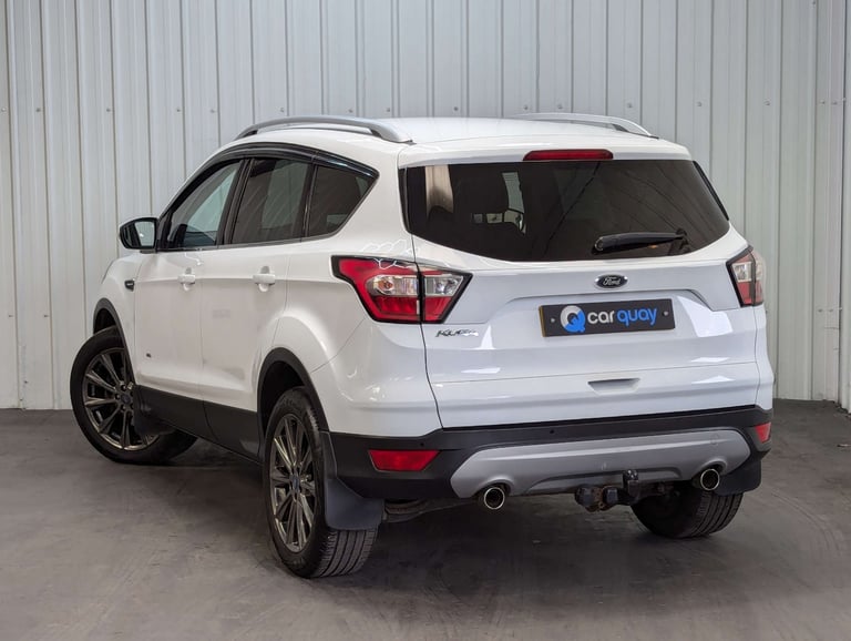 2017 Ford Kuga 2.0 Kuga Titanium TDCi 4x4 4WD 5dr SUV Diesel Manual