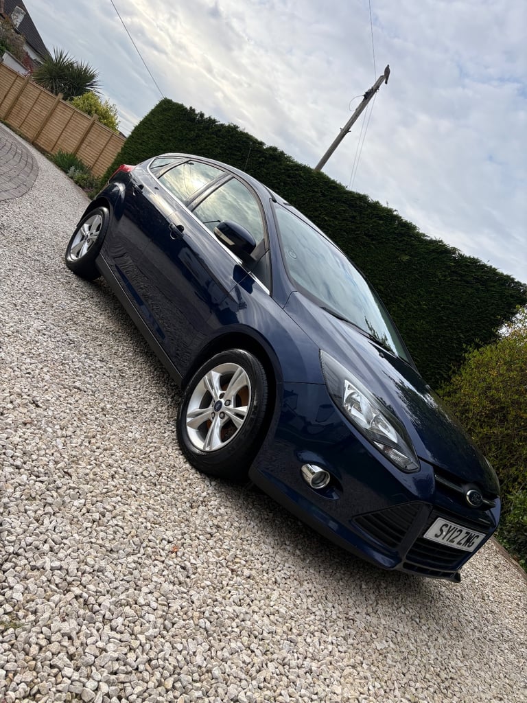 Ford, FOCUS, Hatchback, 2012, Manual, 1596 (cc), 5 doors