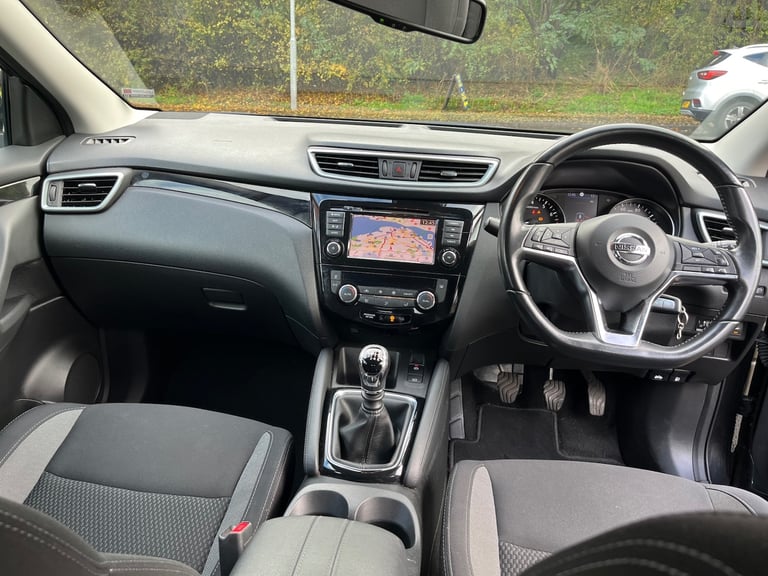 2019 Nissan Qashqai 1.3 DiG-T Acenta Premium 5dr HATCHBACK Petrol Manual