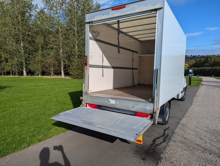  MERCEDES-BENZ SPRINTER 3.5t Progressive Luton Tail Lift