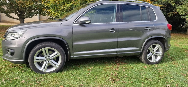 Volkswagen, TIGUAN, Estate, 2015, Manual, 1968 (cc), 5 doors