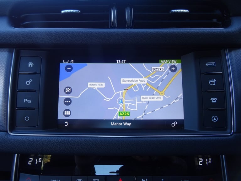 2015 Jaguar XF 2.0d [180] R-Sport 4dr Automatic **LOW MILEAGE*ONLY 15500 MILES FROM NEW** SALOON ...