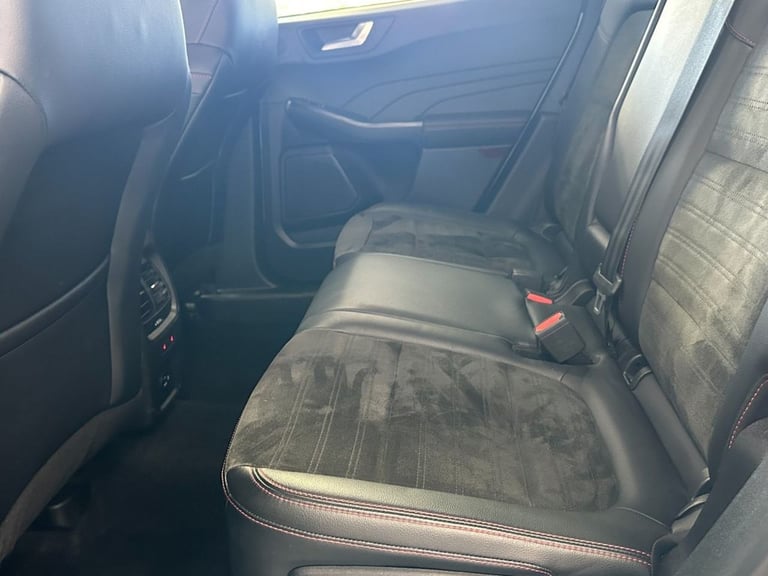 2022 Ford Kuga 1.5 EcoBlue ST-Line X SUV 5dr Diesel Manual Euro 6 (s/s) (120 ps) HATCHBACK Diesel...