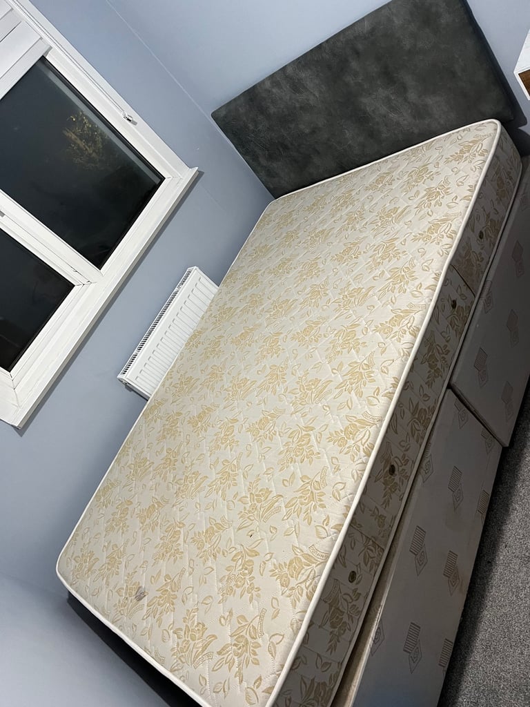 Small double bed 