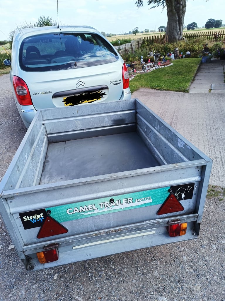 Camel trailer,