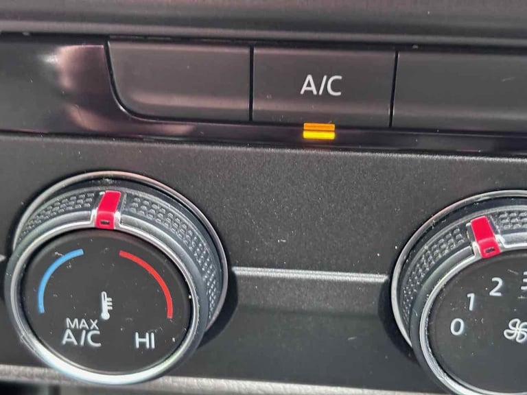 2021 Volkswagen Transporter 2.0 TDI T30 Startline Panel Van 5dr Diesel DSG FWD SWB Euro 6 (s/s) (...