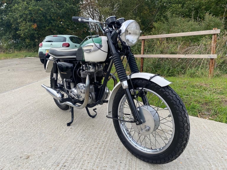 TRIUMPH T100, 1967, LOVELY CLASSIC 500 TWIN WITH MATCHING NUMBERS ++ RESERVED ++