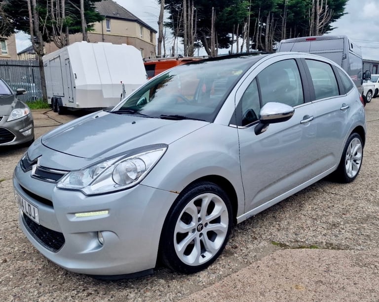 2014 CITROEN C3 SELECTION VTI 1.2 PETROL, 5 DOOR, 1 YEAR MOT, £20/YEAR ROAD TAX.