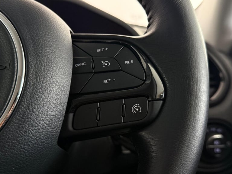 2020 Jeep Renegade 1.3 GSE T4 Night Eagle DDCT Euro 6 (s/s) 5dr ESTATE Petrol Automatic