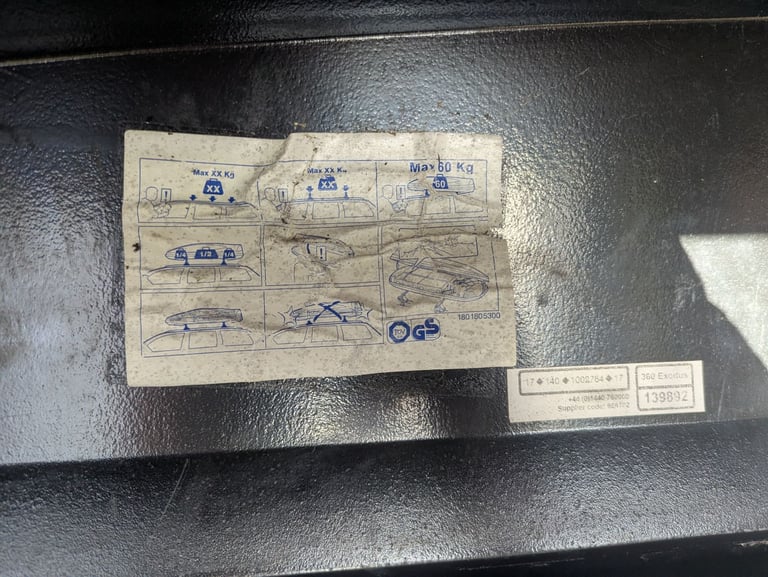 Halfords 360 Exodus Roof Box