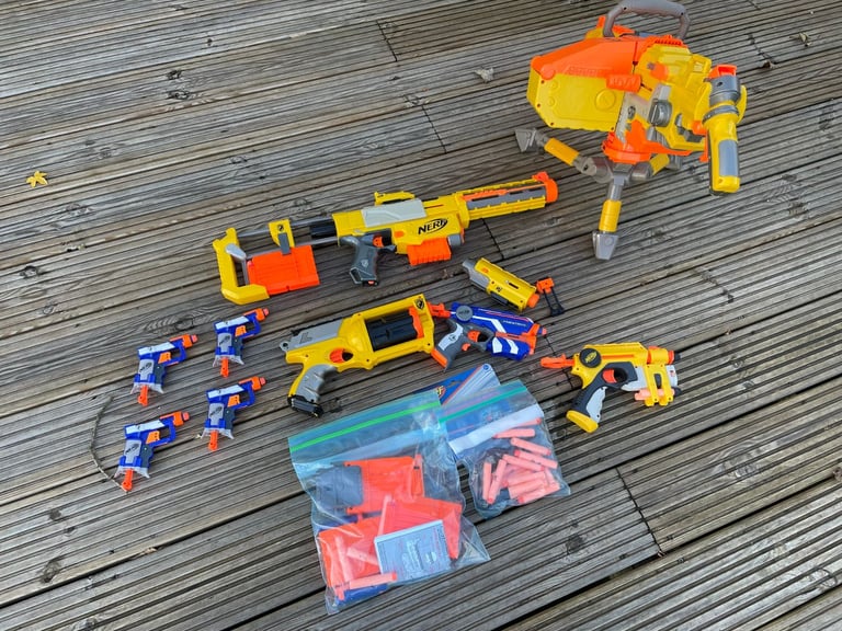 Nerf Guns assorted