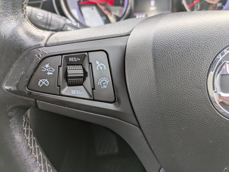 2016 Vauxhall Astra 1.4i Turbo SRi Hatchback 5dr Petrol Auto Euro 6 (s/s) (150