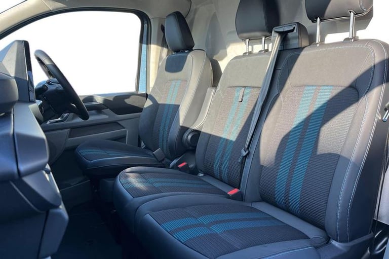 2024 Ford E-Transit 320 Sport AUTO L1 SWB RWD 160kW 65kWh, REAR SPOILER, HEATED WINDSCREEN Auto P...