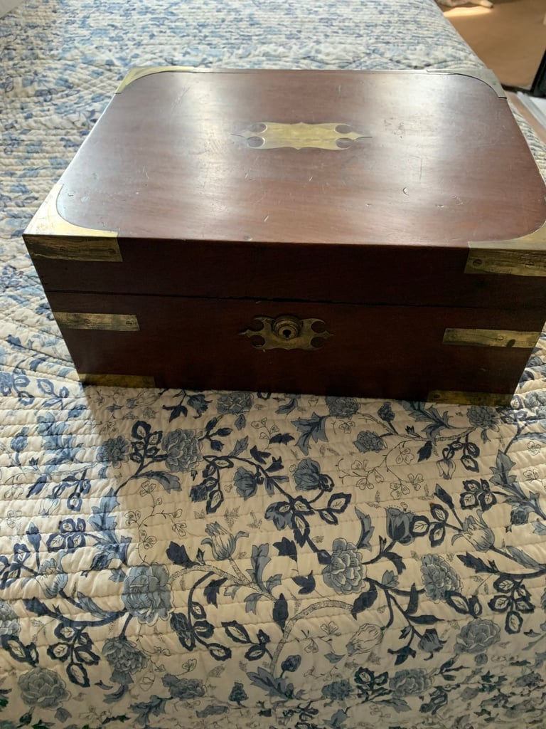 ANTIQUE VICTORIAN MILITARY CAMPAIGN BOX IN MAHOGANY AND BRASS- c. 1860 -REDUCED £75 UNTIL 4 NOVEMBER