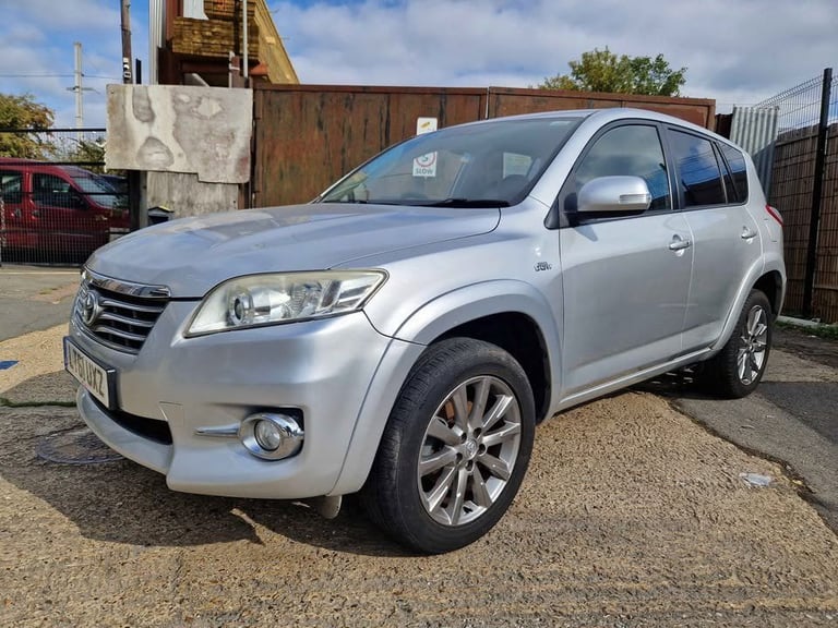🚙 Toyota RAV4 SR – 2.2 Diesel 4x4 | Automatic | MOT July 2026 | Reliable SUV