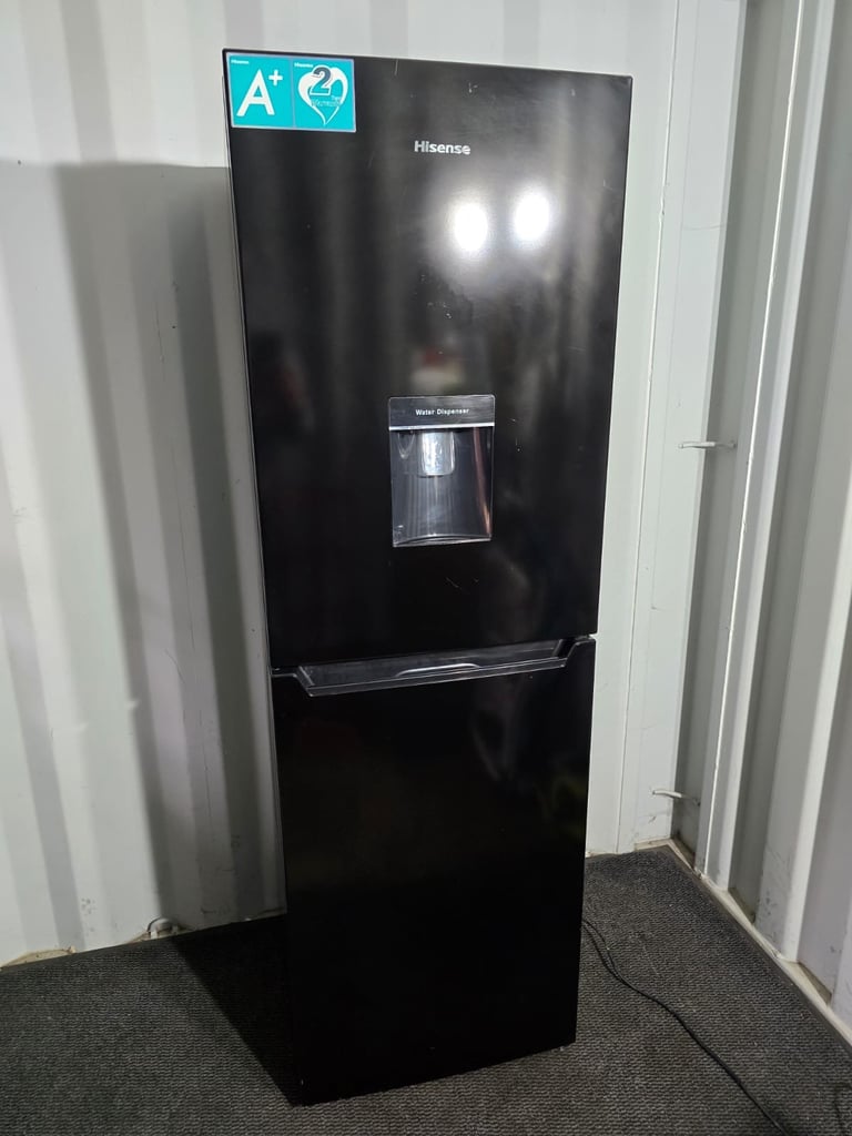 Free Delivery - Tall Black Hisense Fridge/Freezer With Water Dispenser (£200)