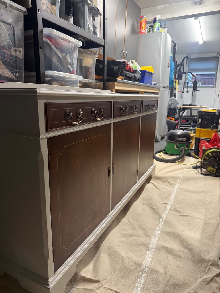 Vintage sideboard 