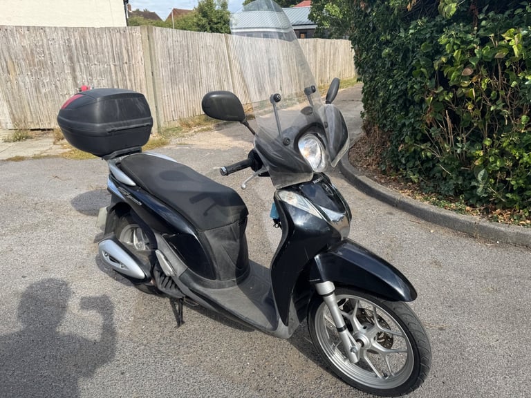 Honda, SH, mode 2015, 125 (cc) black not PCX 