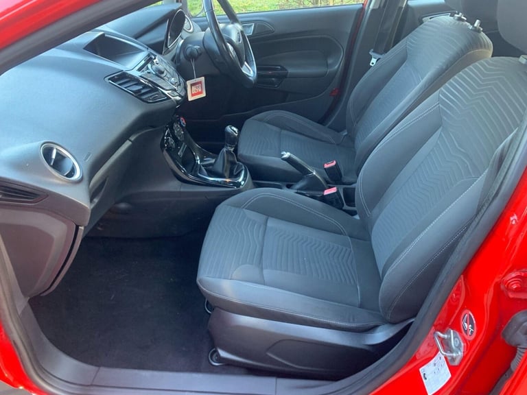 2013 Ford Fiesta 1.0T EcoBoost Zetec Euro 5 (s/s) 5dr Hatchback Petrol Manual