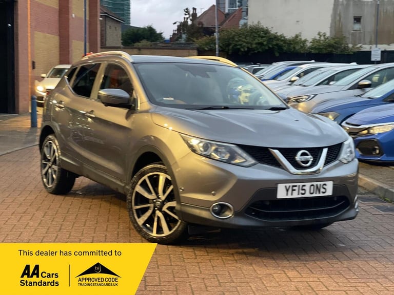  Nissan Qashqai 1.2 DIG-T Tekna SUV 5dr Petrol Manual 2WD Euro 5 (s/s) (115 ps) Petrol Manual