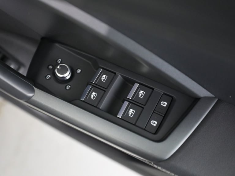 2021 Audi Q3 40 TFSI Quattro S Line 5dr S Tronic ESTATE PETROL Automatic