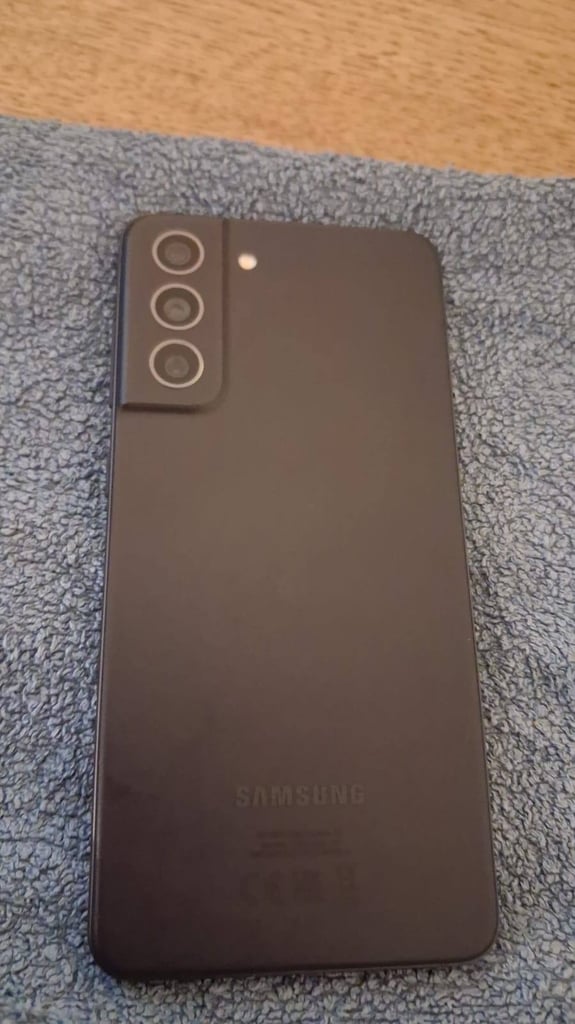 image for Samsung S21 FE 5G 