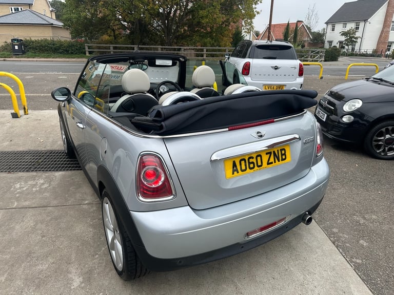 2010 MINI Convertible 1.6 Cooper [122] 2dr CONVERTIBLE Petrol Manual