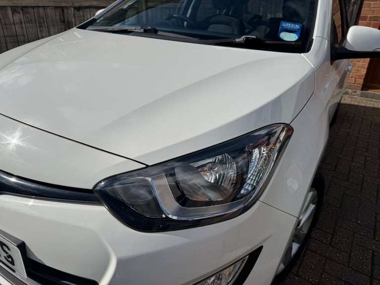 Hyundai, Automatic I20, Hatchback, 2014, Other, 1396 (cc), 5 doors