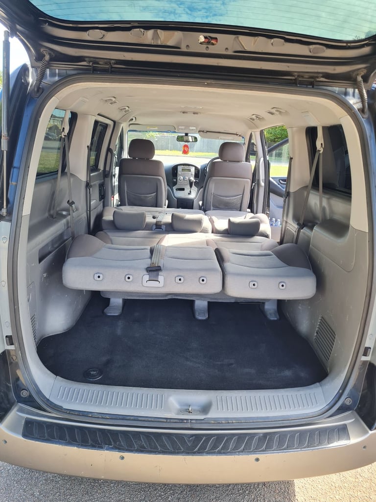 Hyundai, I800, MPV, 2012, Other, 2497 (cc), 5 doors