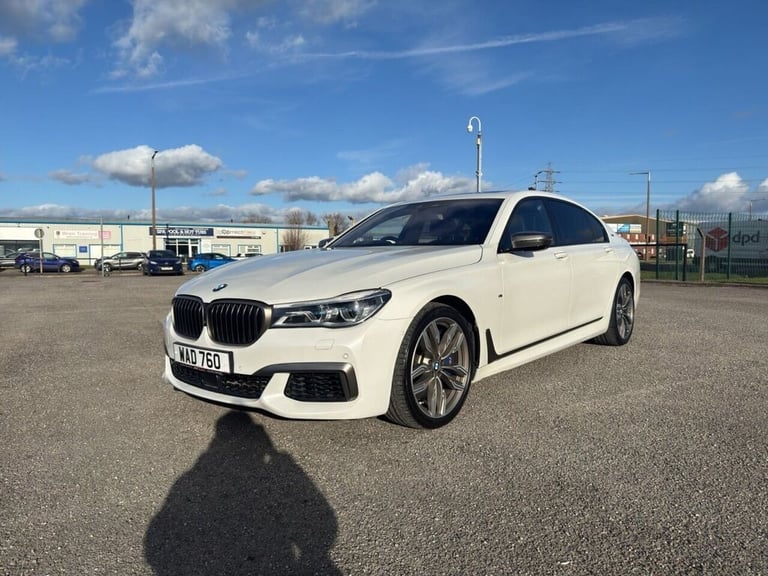 2018 BMW 7 Series M760L 6.6 Twin Turbo V12 Limousine XDrive Euro 6 (610 ps) Saloon Petrol Automatic