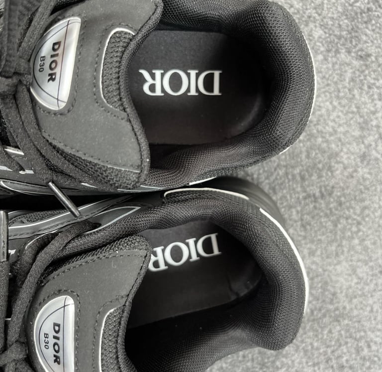 Dior B30 UK 9