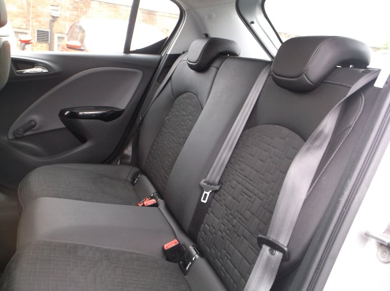 2017 Vauxhall Corsa 1.4 ecoFLEX SE 5dr HATCHBACK Petrol Manual