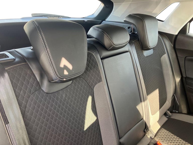 2020 Vauxhall Grandland X 1.2 Turbo Sport Nav 5dr Hatchback PETROL Manual