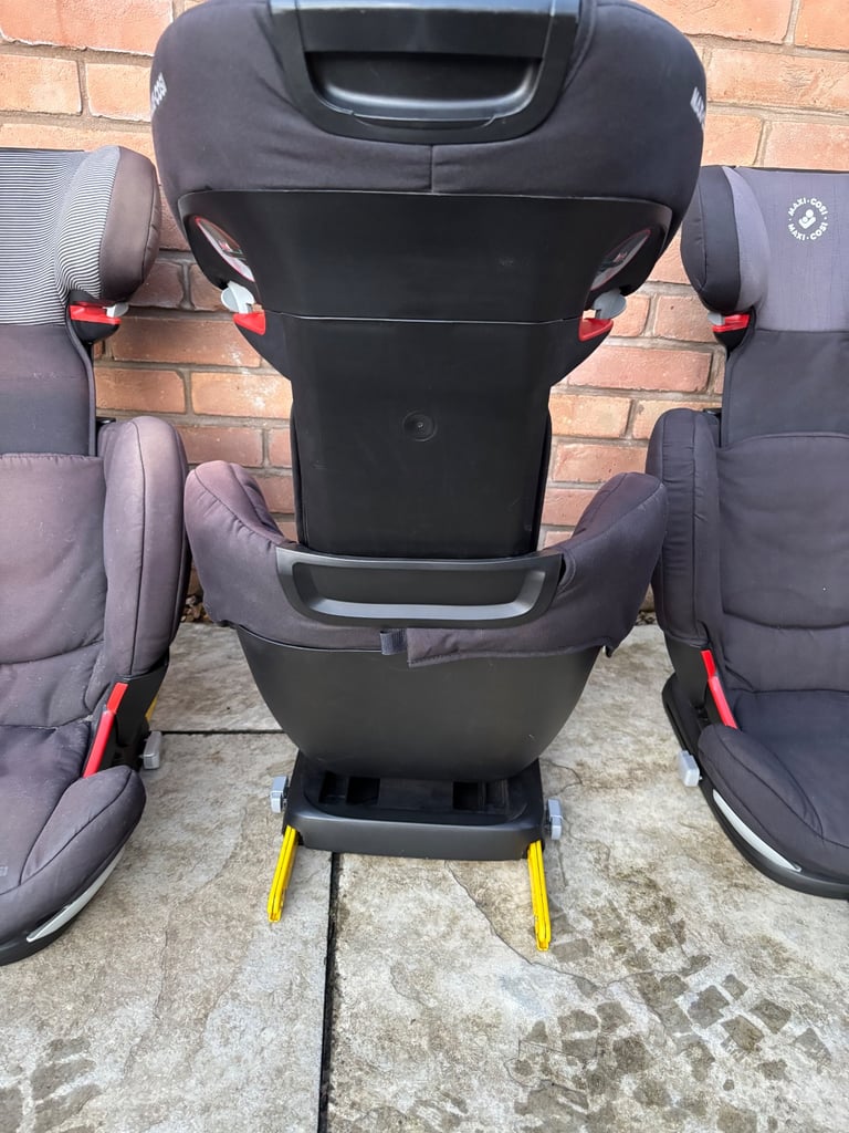 Maxi Cosi Rodifix Car Seats - Excellent Condition 