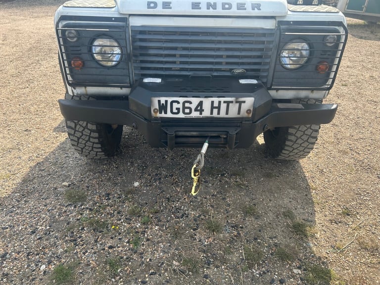 2014 Land Rover Defender Hi Capacity PickUp TDCi [2.2] cherry picker PICK UP Diesel Manual