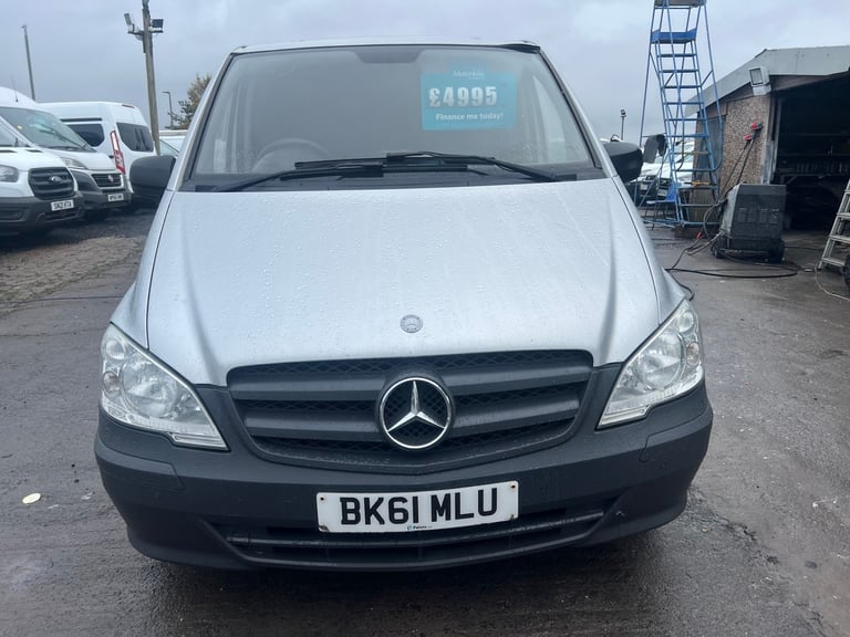 2011 Mercedes-Benz Vito 113CDI BlueEFFICIENCY Window Van PANEL VAN Diesel Manual