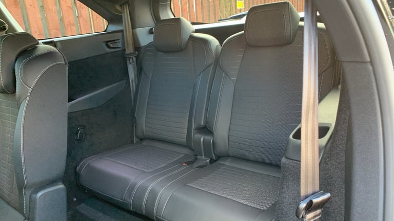 2025 Peugeot 5008 1.2 Hybrid 136 GT 5dr e-DSC6 HATCHBACK PETROL Automatic