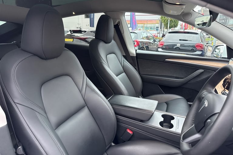 2022 Tesla Model Y Long Range AWD 5dr Auto MPV ELECTRIC Automatic