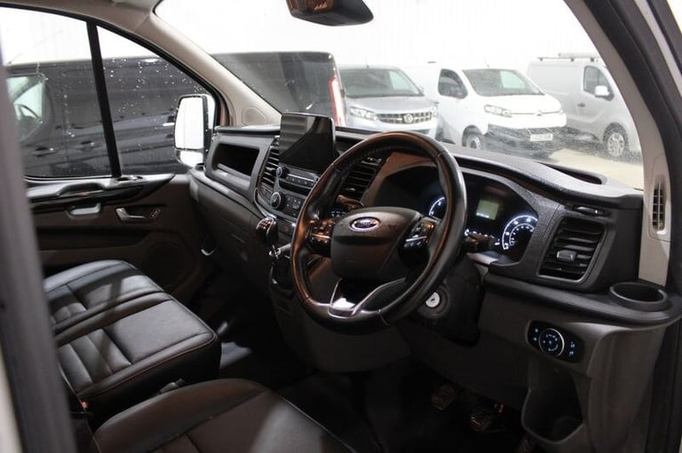 2022 Ford Transit Custom 300 L1 FWD 2.0 EcoBlue 170ps Low Roof Trail Van Panel Van Diesel Manual