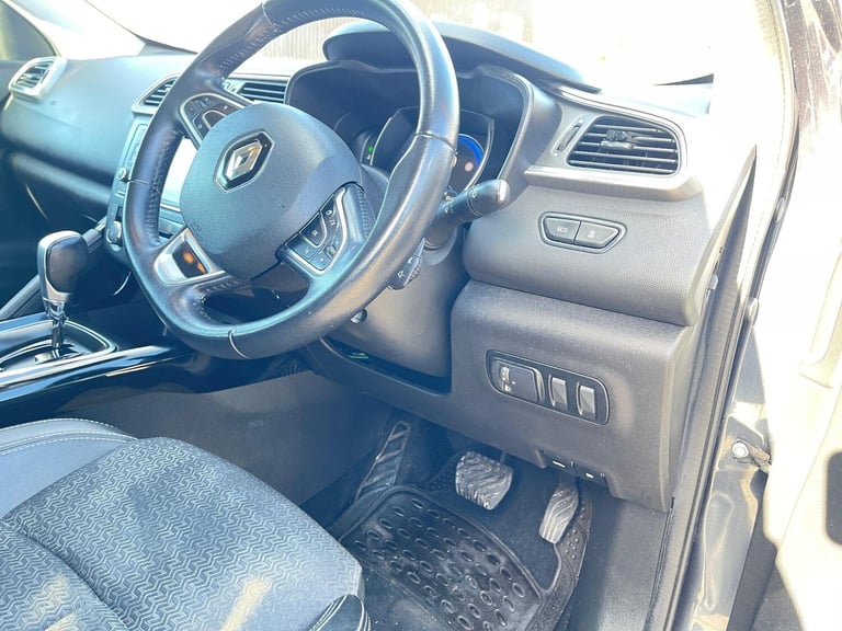 2017 Renault Kadjar 1.2 TCe Dynamique S Nav EDC Euro 6 (s/s) 5dr HATCHBACK Petrol Automatic