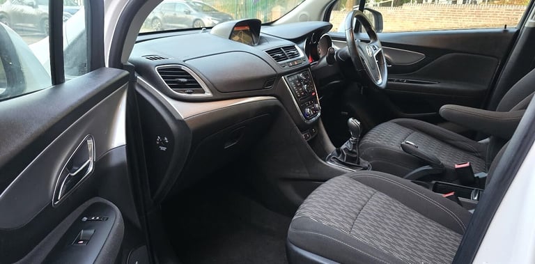 VAUXHALL MOKKA Tech-Line 1.4 Turbo Petrol 5dr *1 Year Warranty*