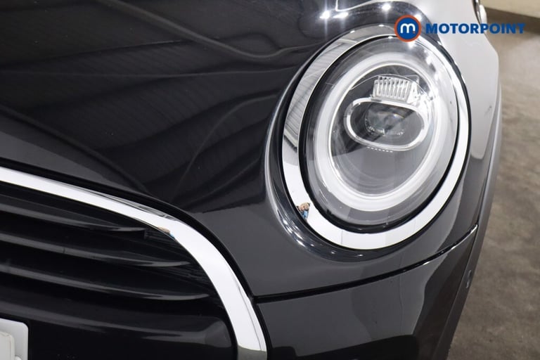 2018 MINI Hatch 1.5 Cooper II 3dr Auto [Chili-Nav-Plus Pack] Hatchback Petrol Automatic