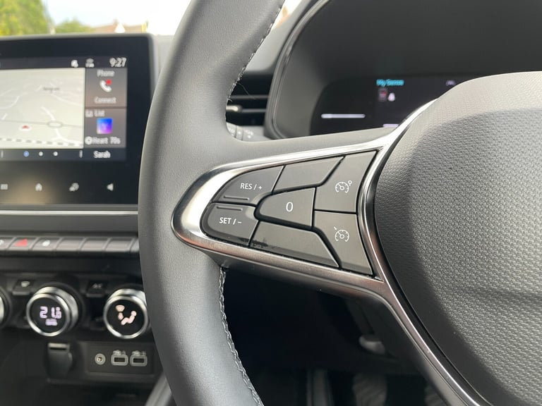 2025 Renault Clio 1.0 TCe 90 Techno 5dr Hatchback Petrol Manual