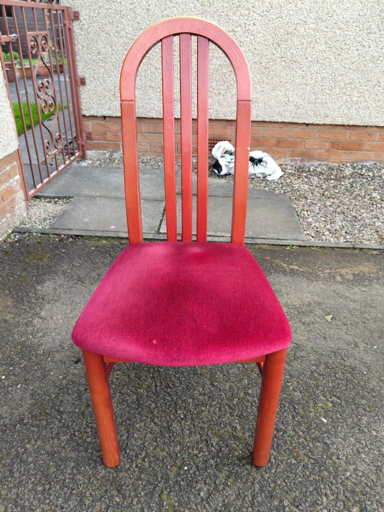 image for Set of 4 dining room chairs