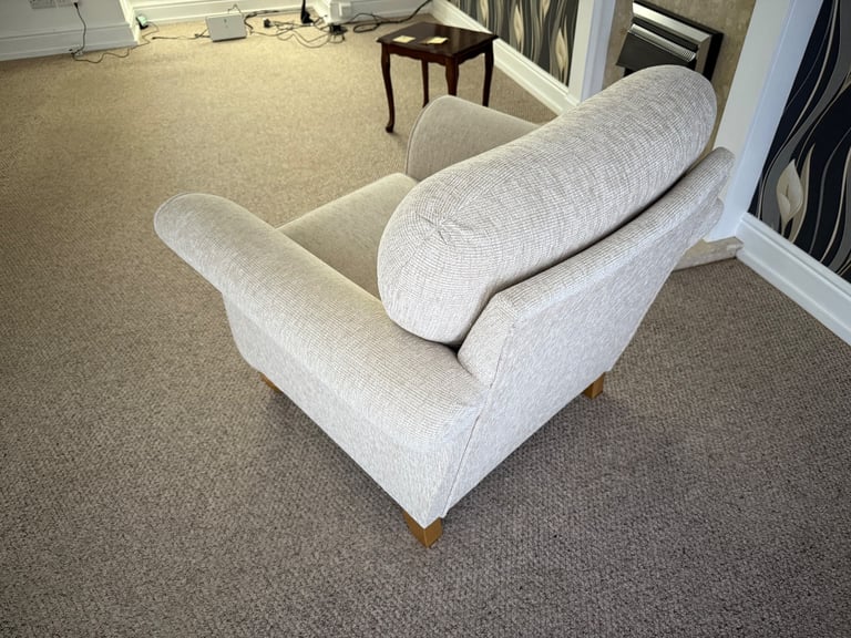 Living Room Single Chair