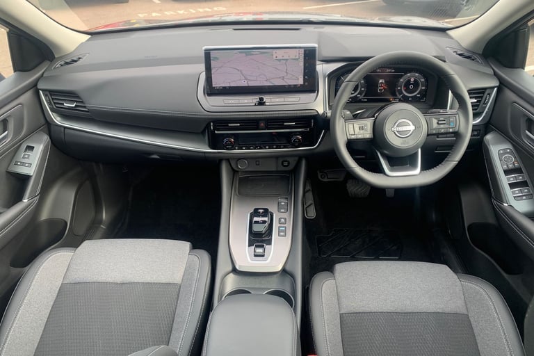 2025 Nissan Qashqai 1.5 E-Power N-Connecta [Glass Roof] 5dr Auto Hatchback Hybrid Automatic