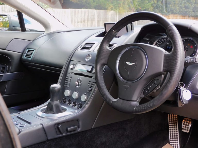 2006 Aston Martin Vantage 2dr HATCHBACK PETROL Manual