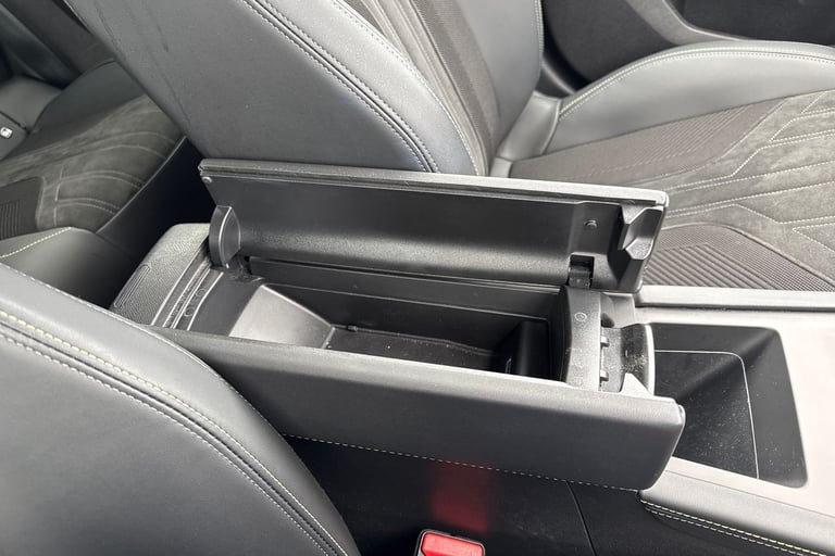 2024 Peugeot 308 1.6 12.4kWh GT e-EAT Euro 6 (s/s) 5dr Hatchback PETROL/ELECTRIC Automatic